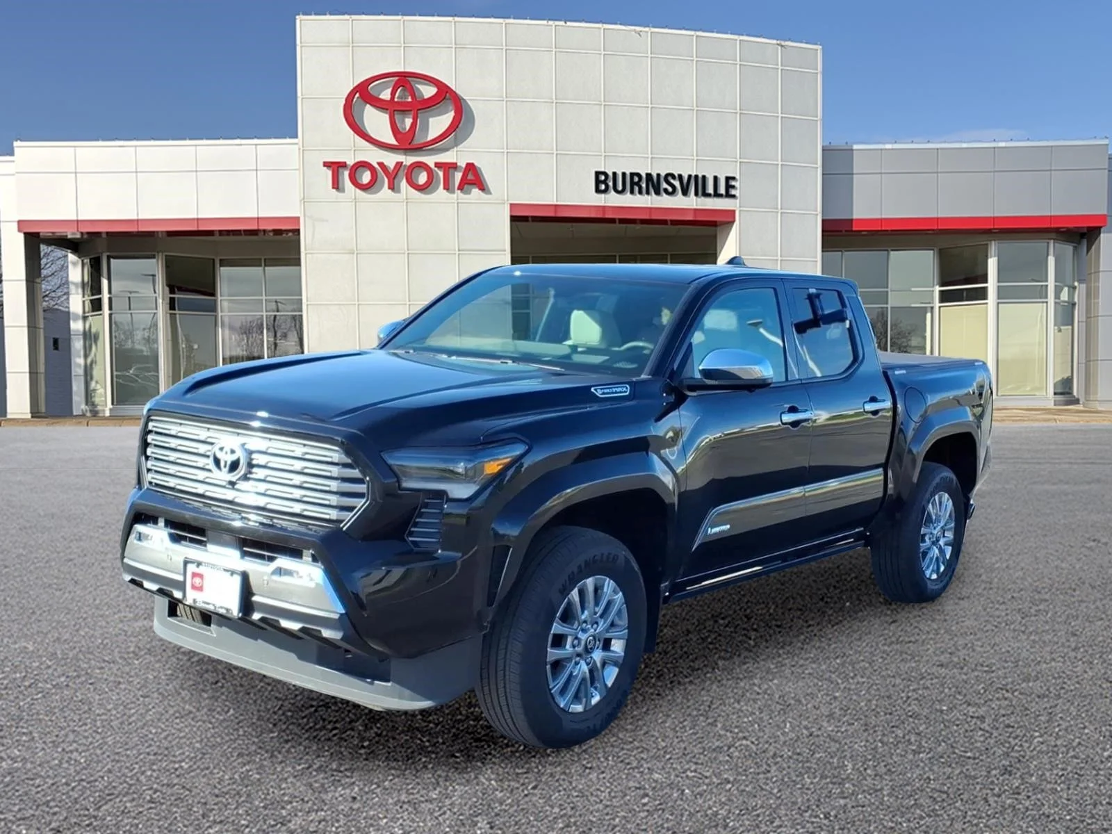 2025 Toyota Tacoma Limited - Photo 8