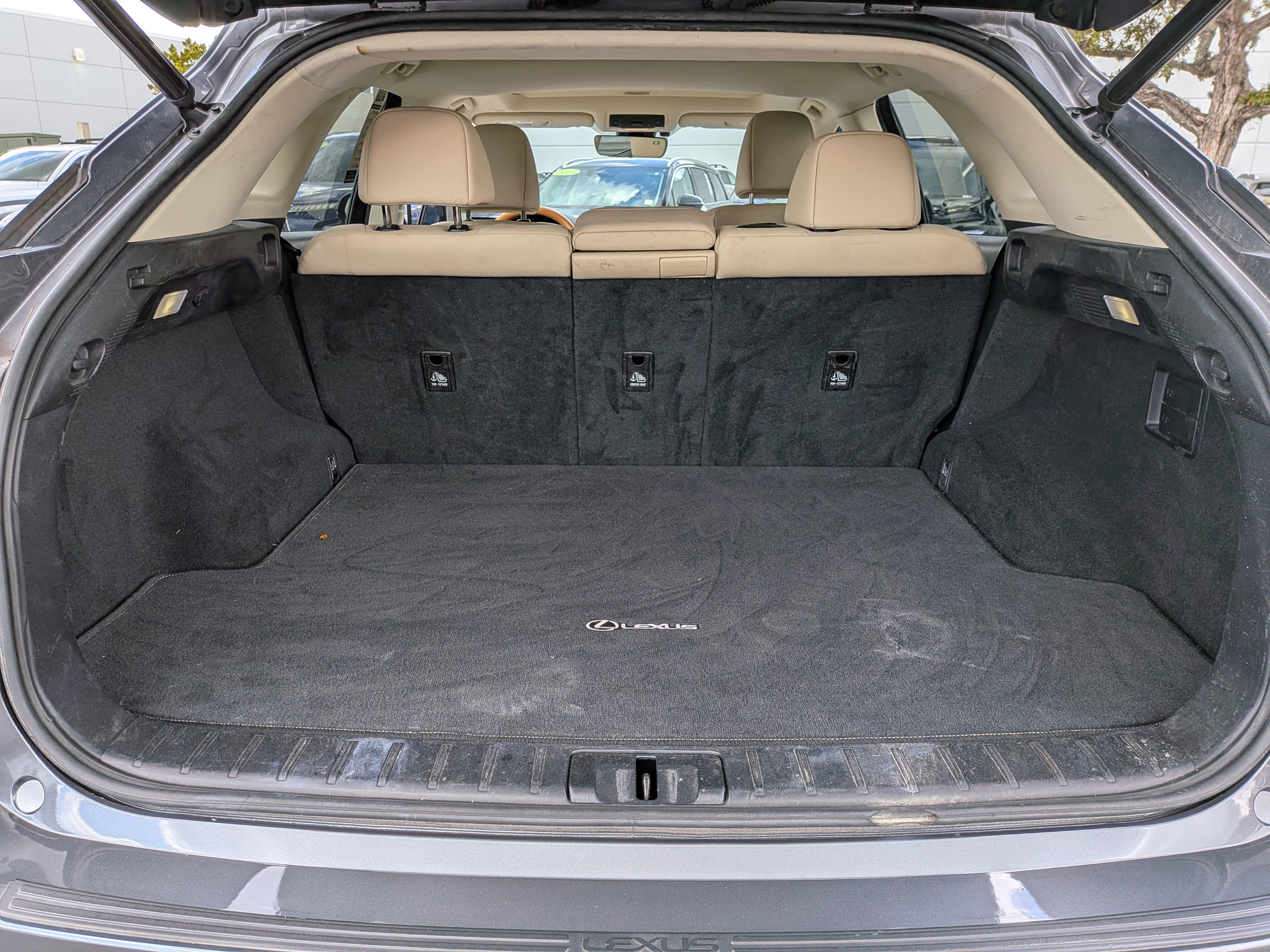 Used 2021 Gray Pearl Lexus RX 350 image 13