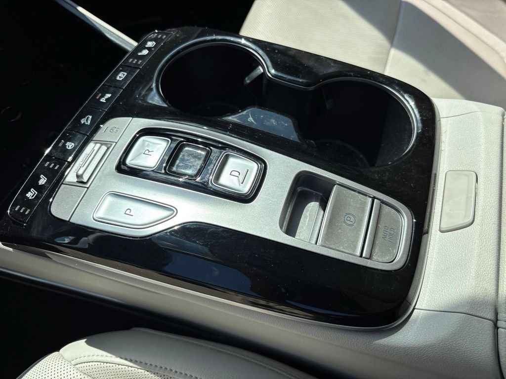 Used 2023 Silver Hyundai Limited image 20