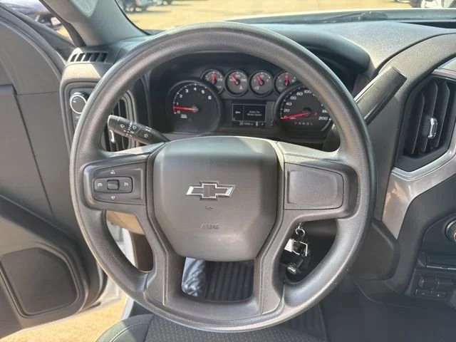 Used 2019 Summit White Chevrolet Custom Trail Boss image 21