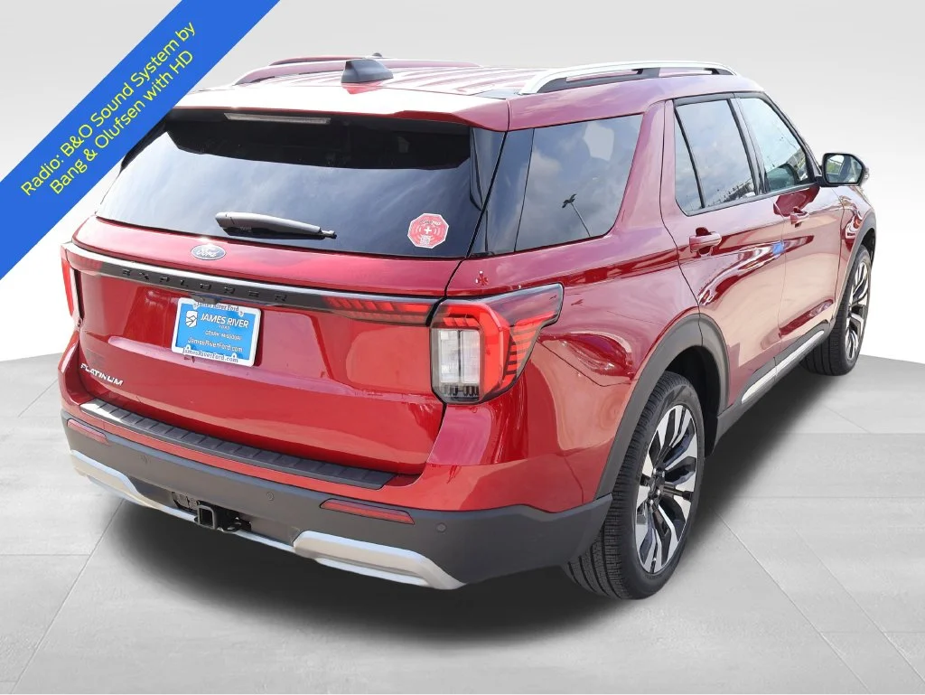 New 2027 Ruby Red Metallic Tinted Clearcoat Ford Platinum™ image 6