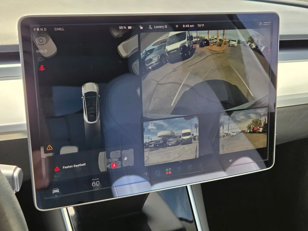 Used 2020  Tesla Long Range image 31