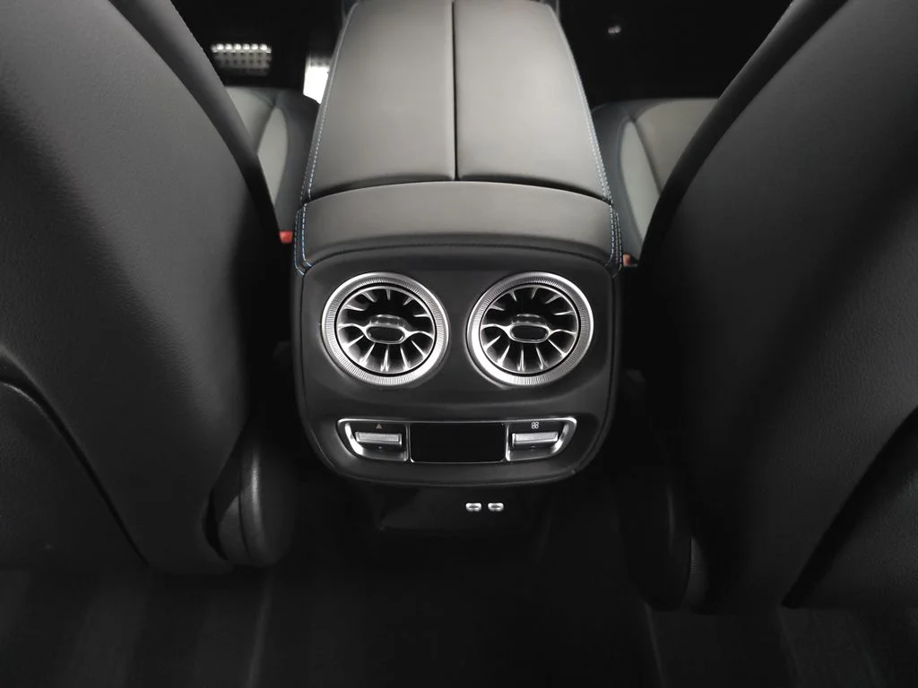 Certified Used 2025 MANUFAKTUR South Sea Blue Magno Mercedes-Benz G 580 image 29