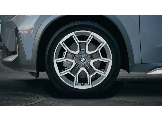 New 2026 Storm Bay Metallic BMW xDrive28i image 7