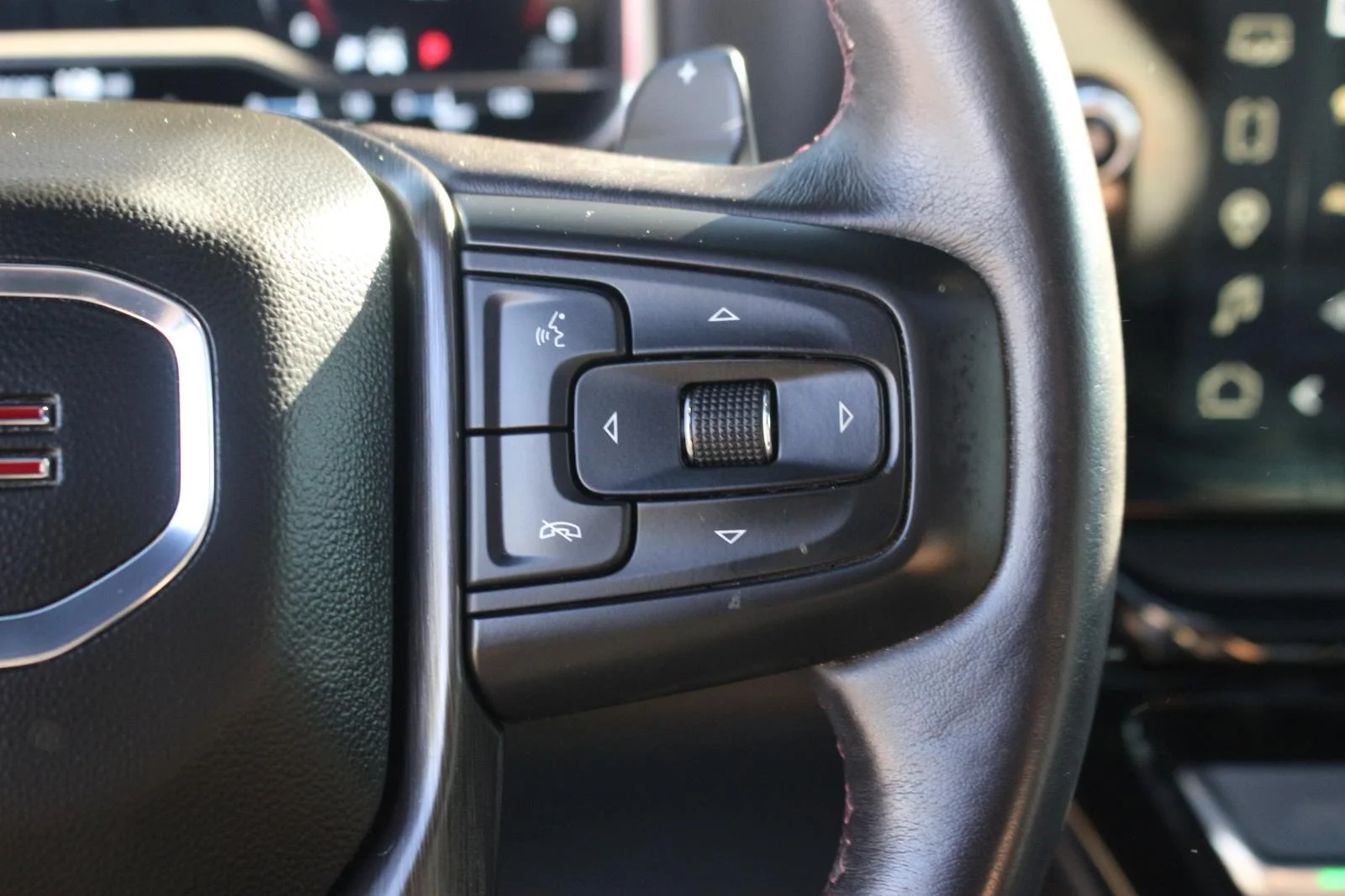 Used 2024 Summit White GMC AT4X image 21