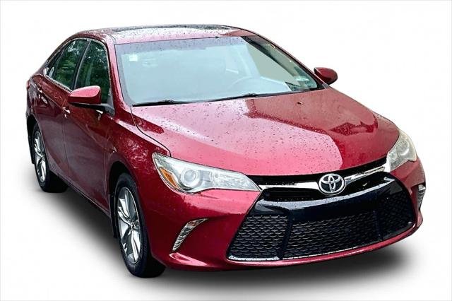 Certified Used 2017 RUBY FLARE PEARL Toyota  image 3