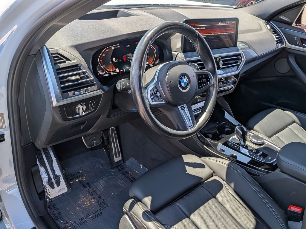 Used 2023 Gray BMW xDrive30i image 8