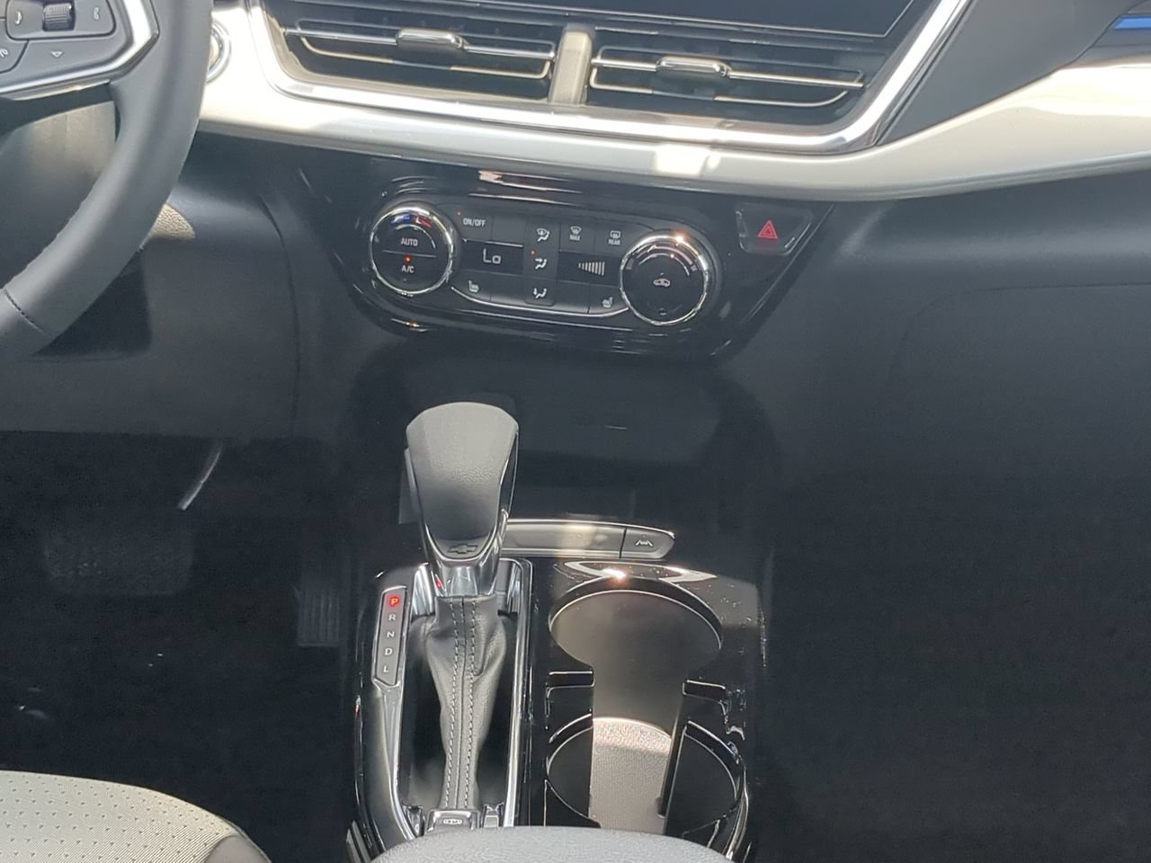 2026 Chevrolet Trax LT - Photo 18