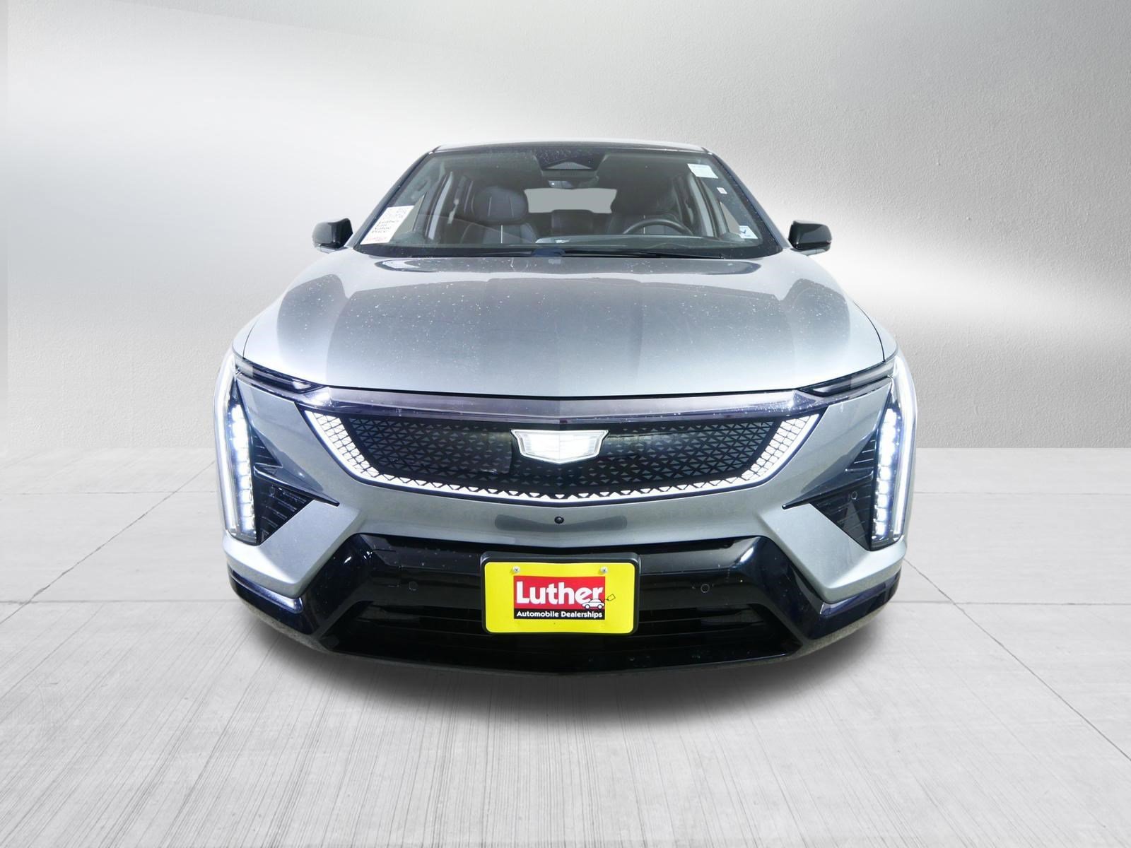 Used 2025 Cadillac OPTIQ Sport 2 with VIN 3GYK3GMR9SS139602 for sale in Brooklyn Center, MN