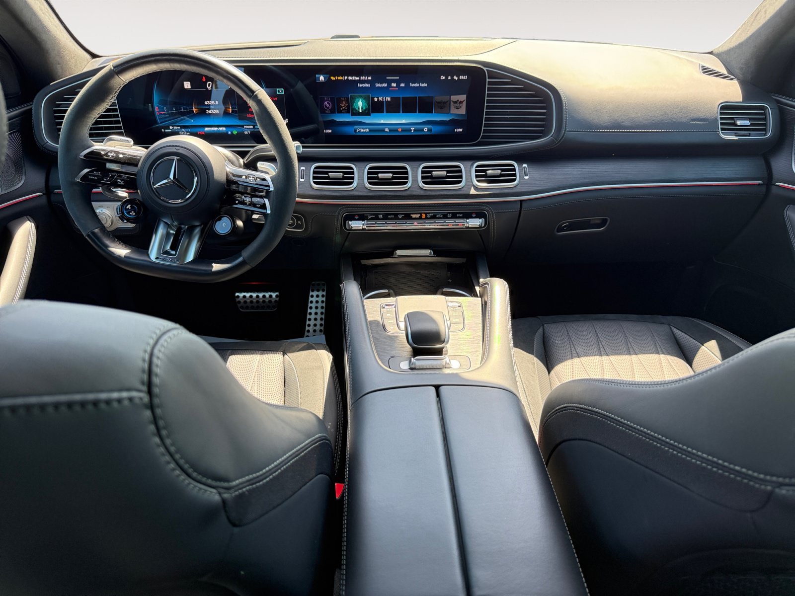 Used 2024 MANUFAKTUR Alpine Gray Mercedes-Benz GLE 53 AMG® image 15