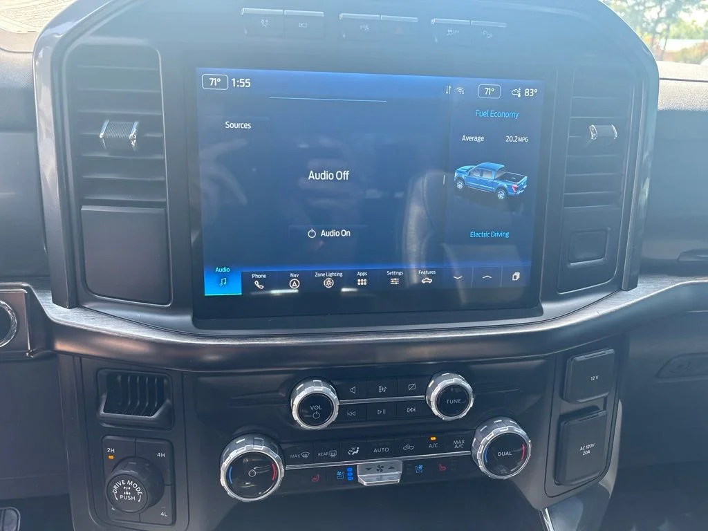 Used 2023 Silver Ford Lariat image 20