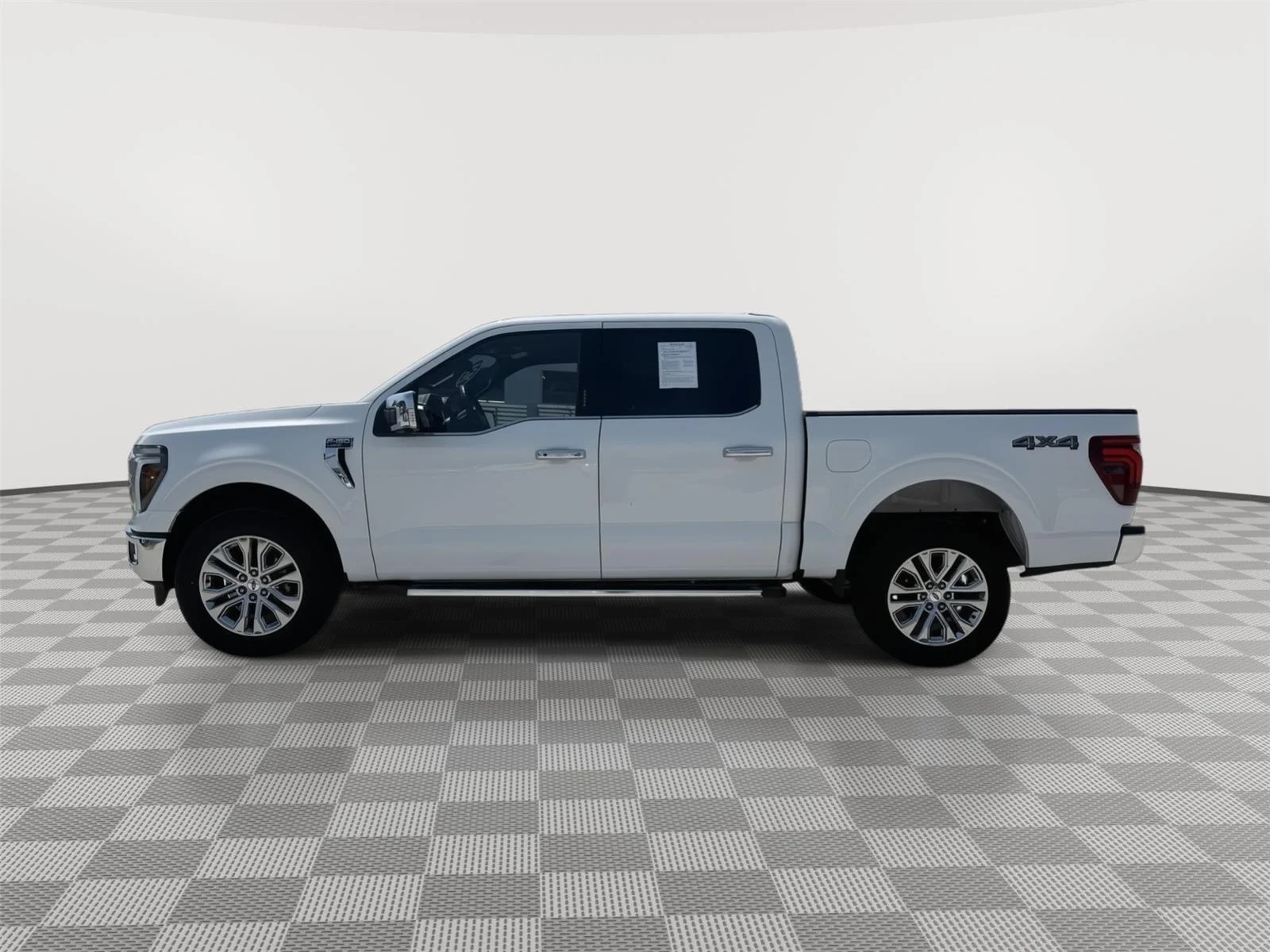 Certified Used 2024 Star White Metallic Tri-Coat Ford LARIAT image 4