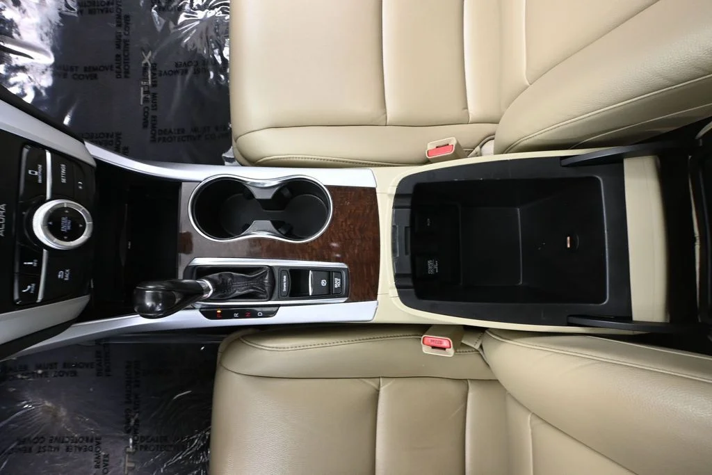 Used 2020 Black Acura 2.4L image 29