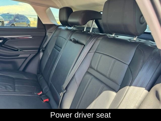 Used 2020 Silver Land Rover SE image 19