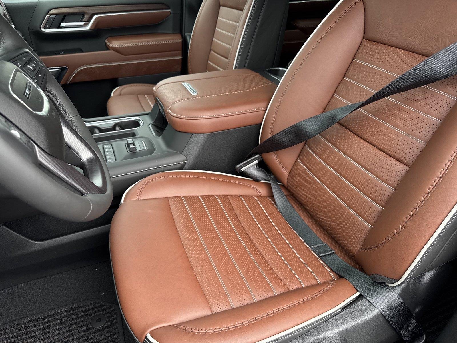 New 2026 Glacier White Tricoat GMC Denali Ultimate image 11