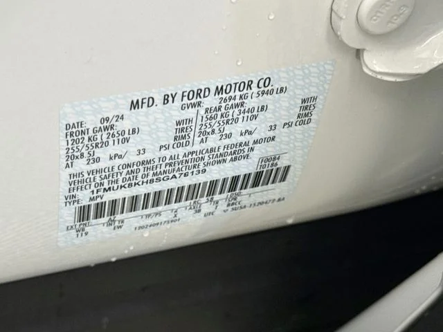 Certified Used 2025 Star White Metallic Tri-Coat Ford ST-Line image 35