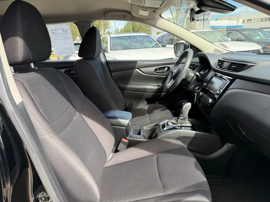 2020 Nissan Rogue Sport S - Photo 15