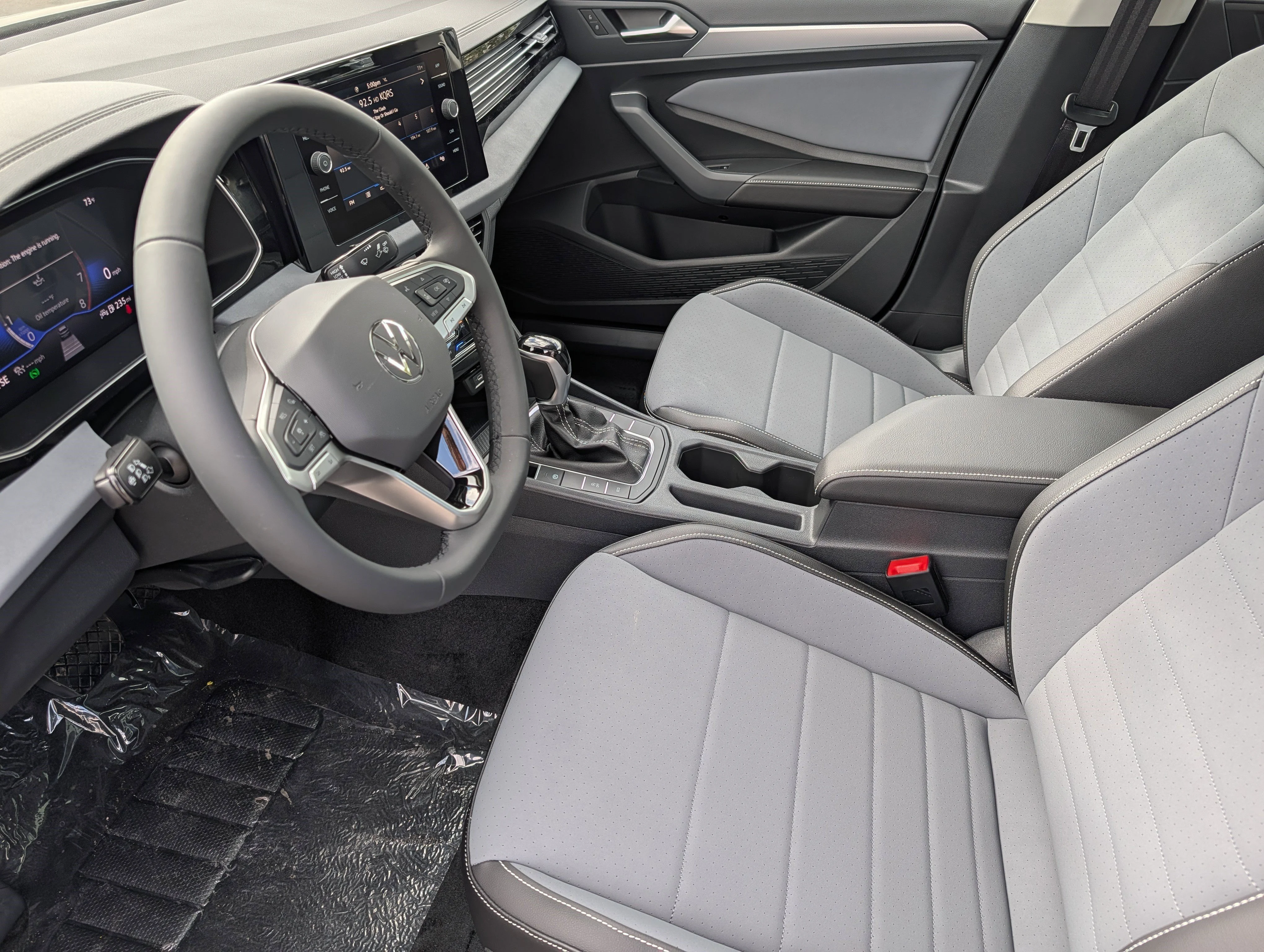 New 2026 Monterey Blue Pearl Volkswagen SE image 6