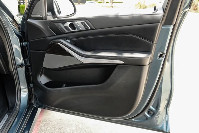 Used 2023 Blue BMW xDrive40i image 49