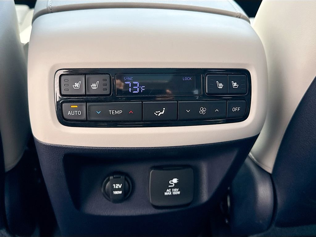 Used 2023 White Hyundai Calligraphy image 29
