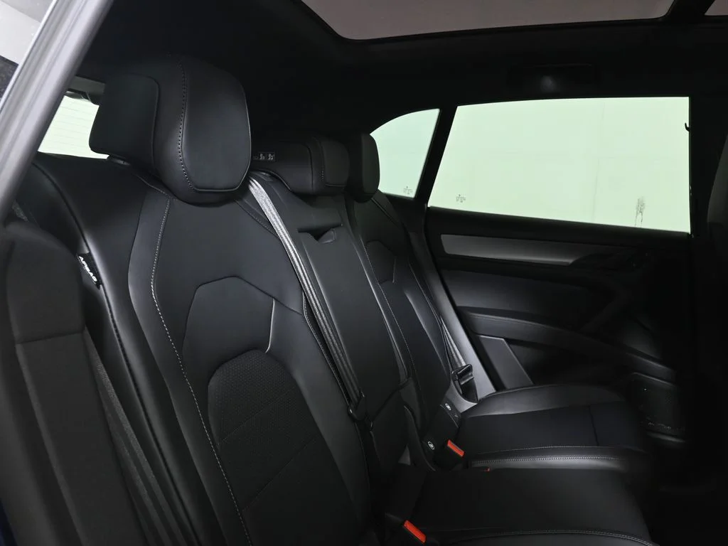 2026 Porsche Cayenne S - Photo 41