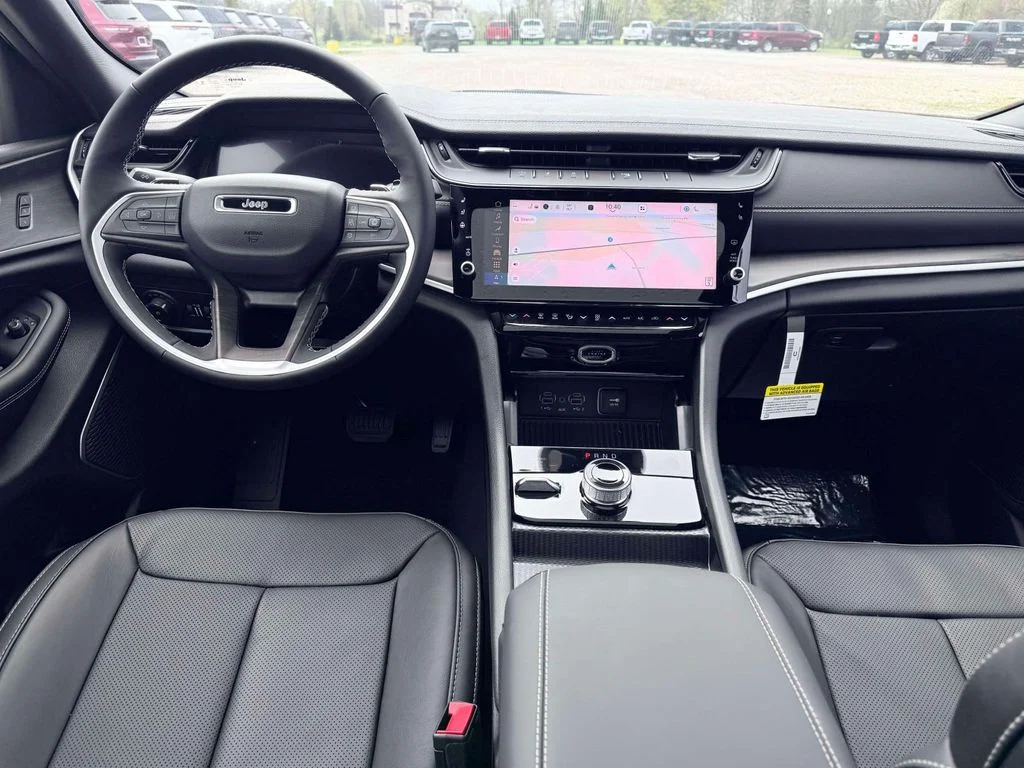 New 2026 White Jeep Limited Reserve image 3