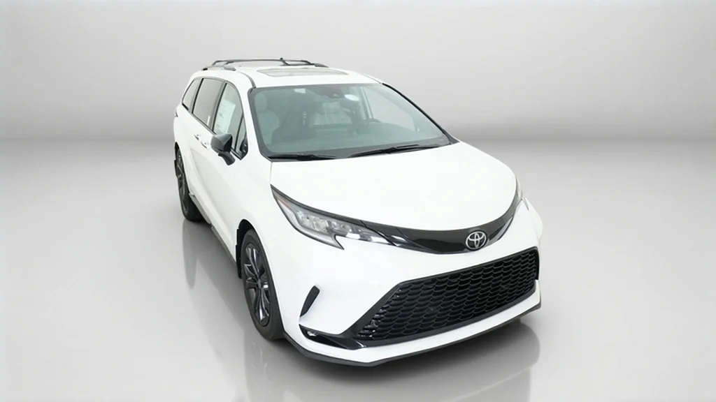 New 2026 Ice Cap Toyota XSE image 4
