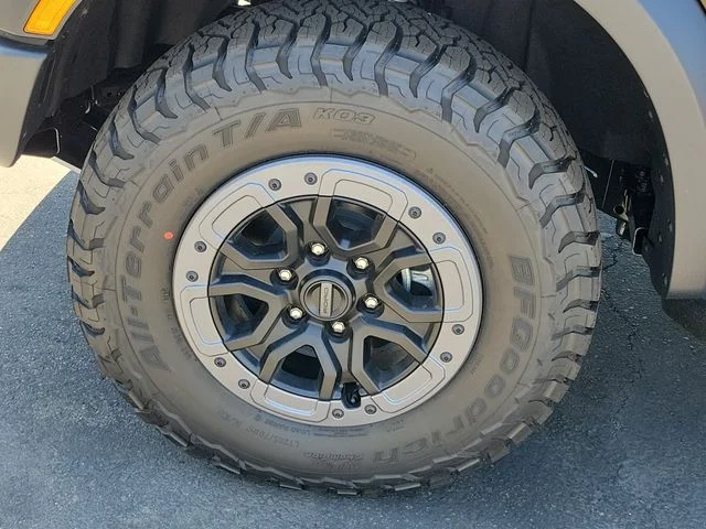 New 2026 Shelter Green Metallic Ford Raptor image 6