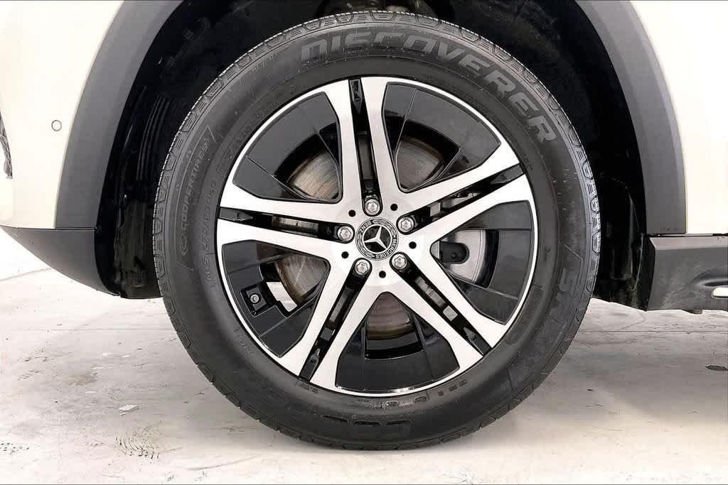Certified Used 2022 MANUFAKTUR Diamond White Bright Mercedes-Benz GLS 450 image 10