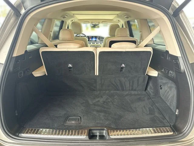 Used 2023 Silver Mercedes-Benz GLS 450 image 27