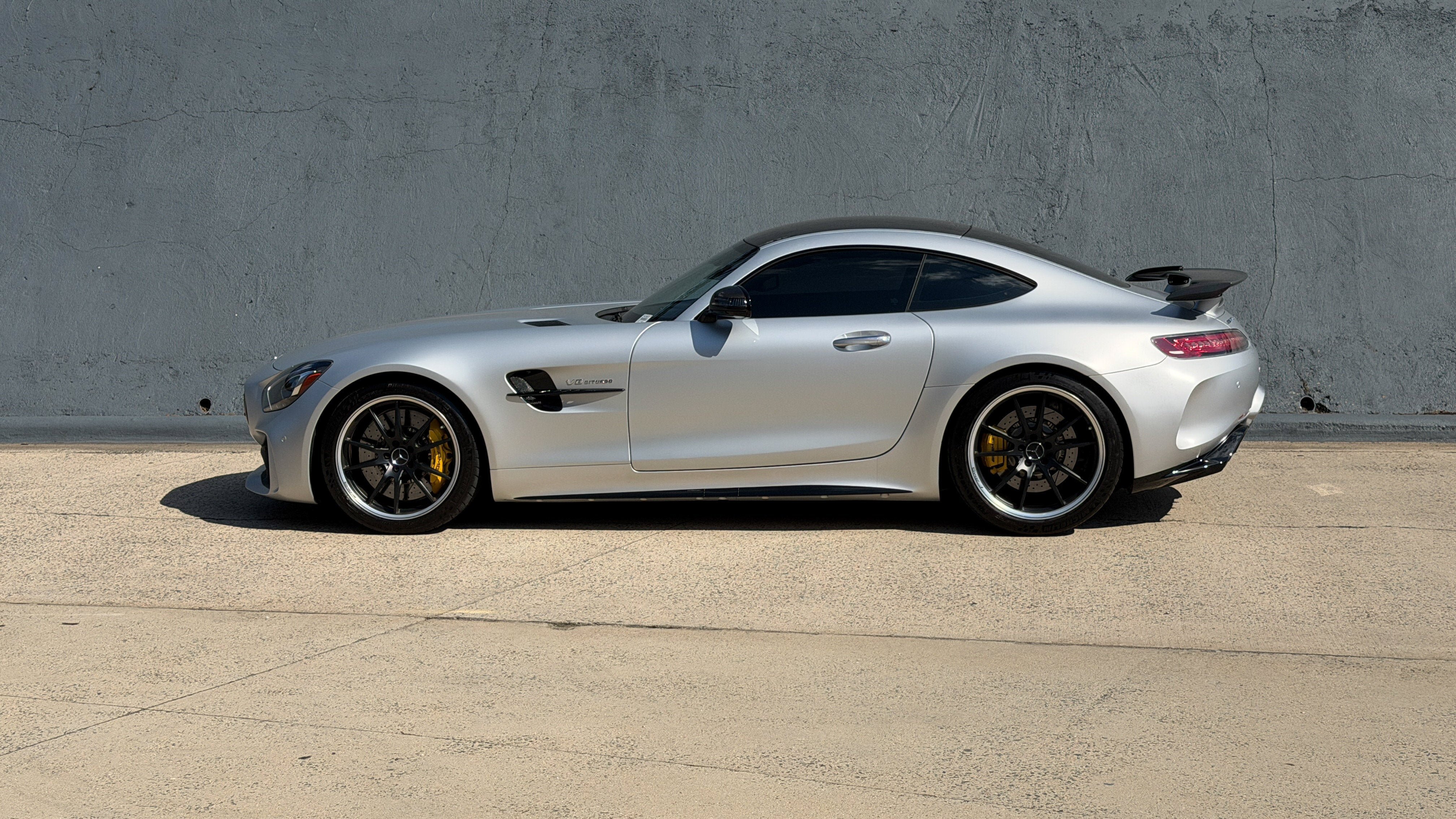 Used 2018 Designo Silver Mercedes-Benz R image 6