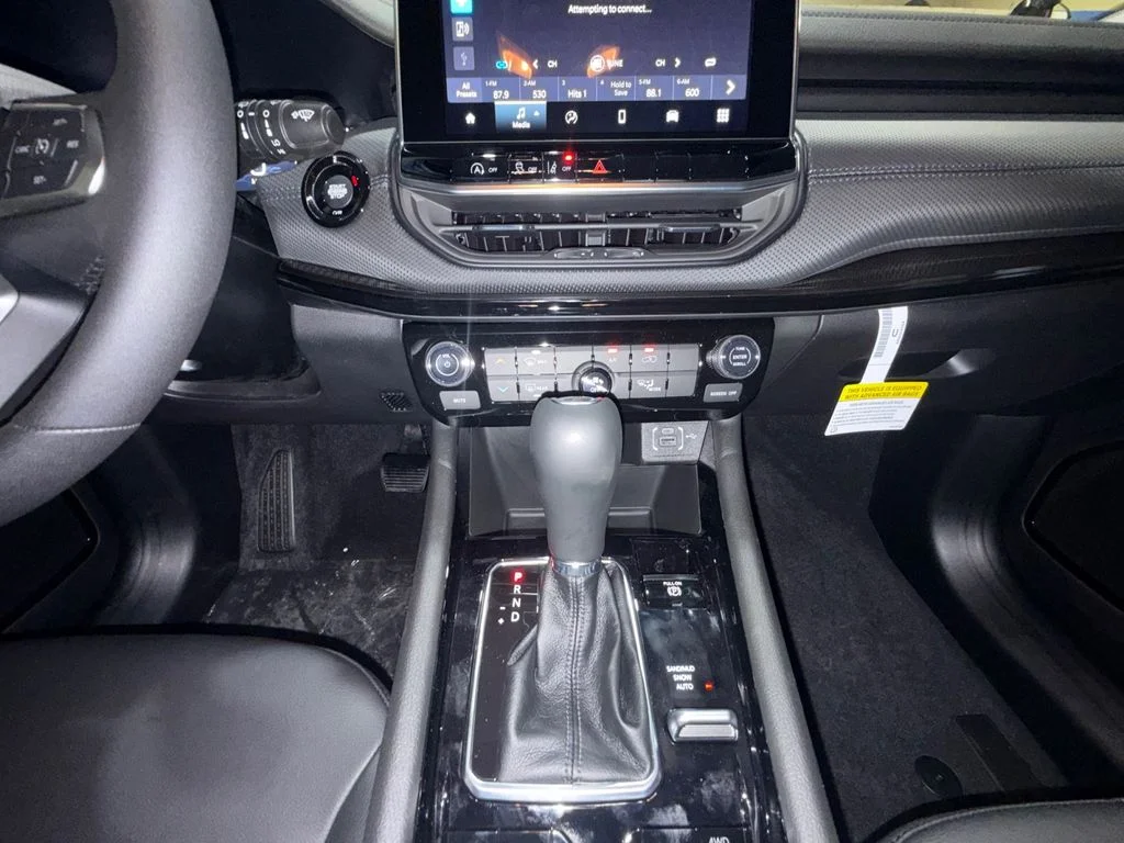 New 2026 Silver Jeep Latitude image 15
