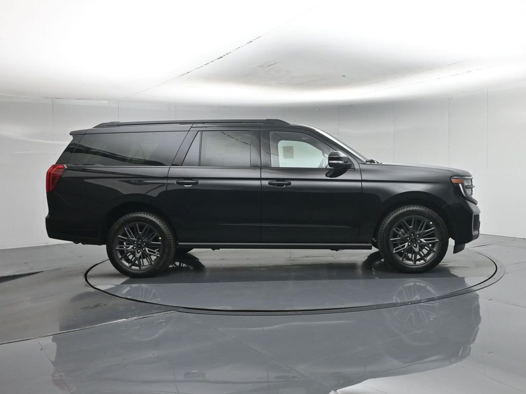 New 2027 Agate Black Metallic Ford Platinum image 30