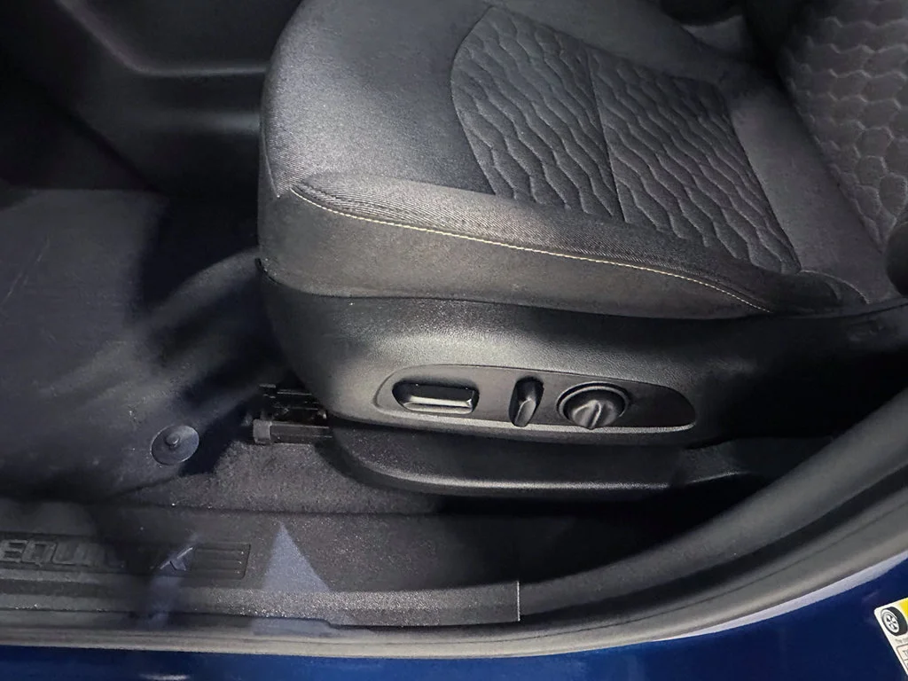 Used 2019 Blue Chevrolet LT image 19