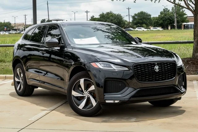 2026 Jaguar F-Pace R-Dynamic S - Photo 6