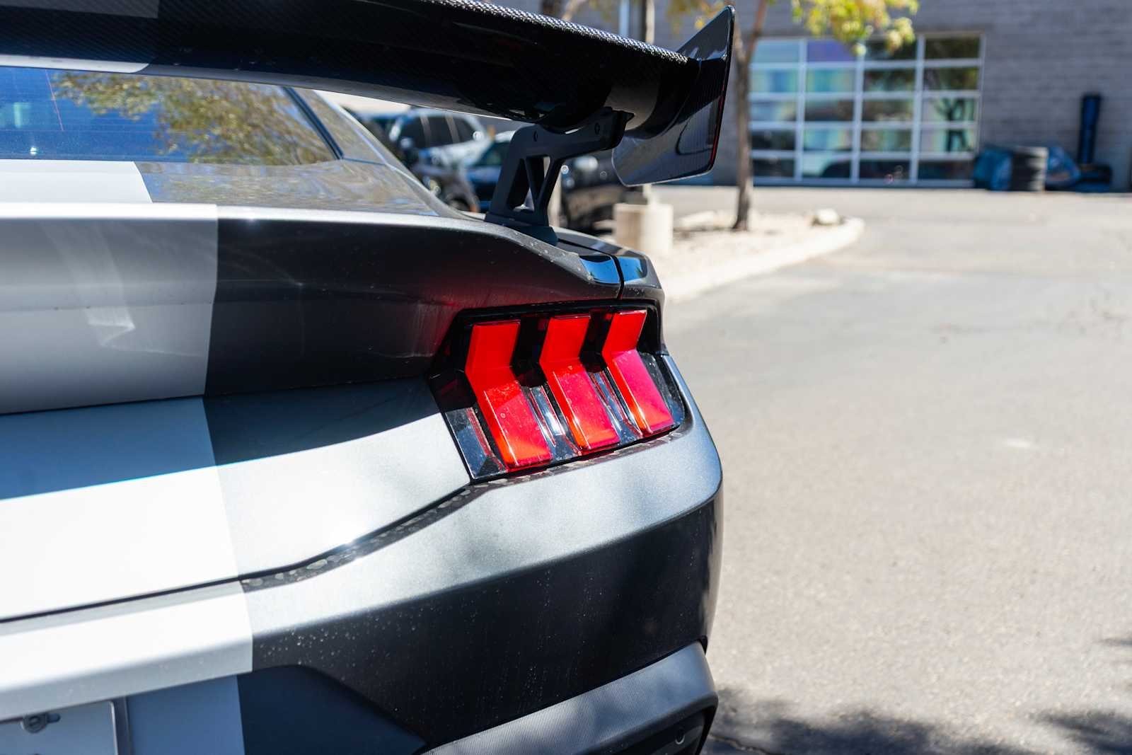 Used 2025 Carbonized Gray Ford GT Premium image 9