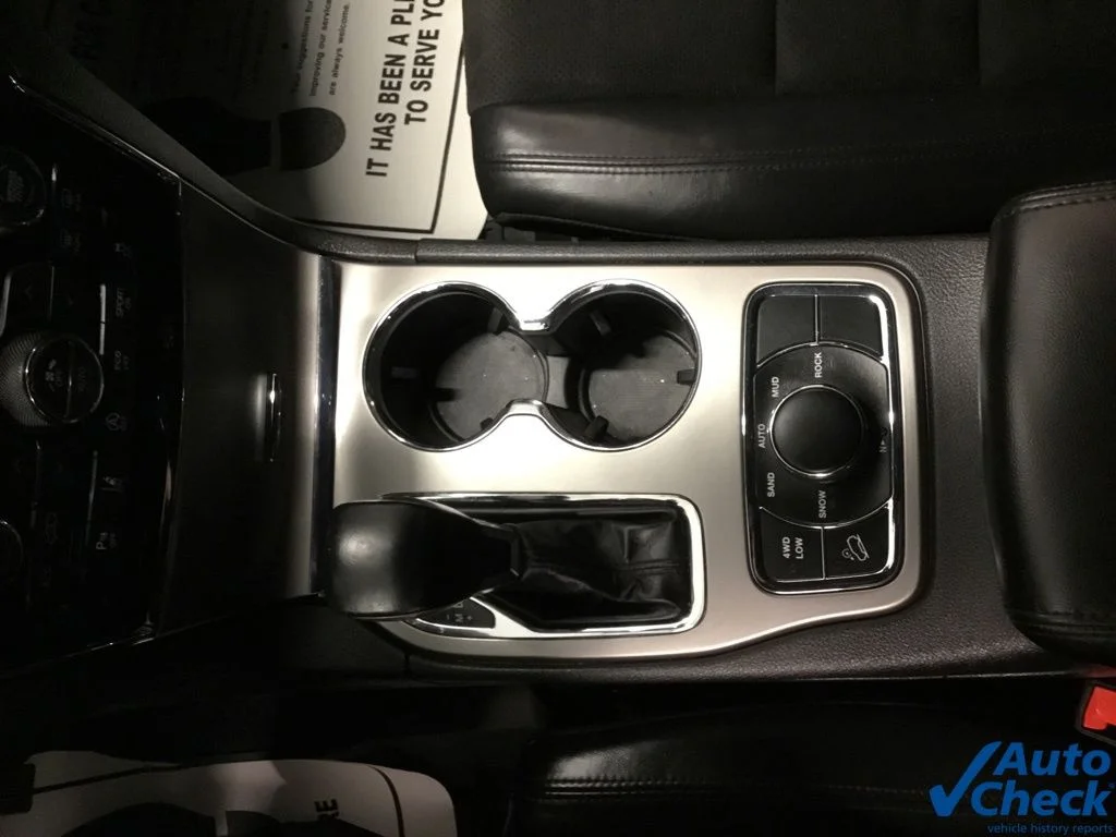 Used 2020 White Jeep Altitude image 53