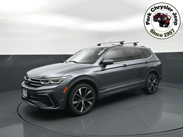 Used 2022 Volkswagen Tiguan SEL R-LINE with VIN 3VV4B7AX9NM044455 for sale in Burnsville, Minnesota