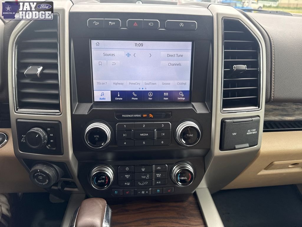 Used 2020 Green Ford Lariat image 22