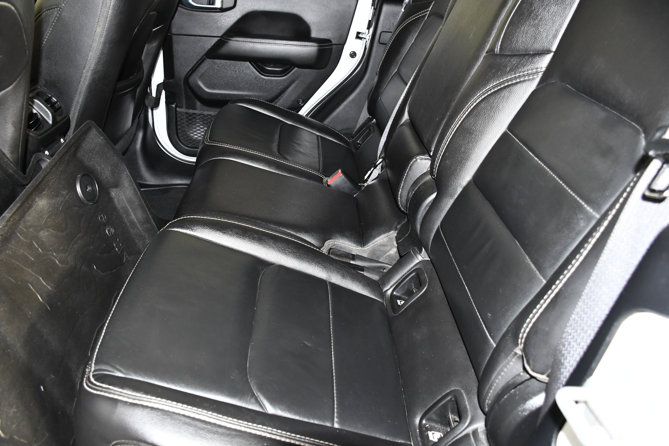 Used 2021 Bright White Clearcoat Jeep Overland image 51