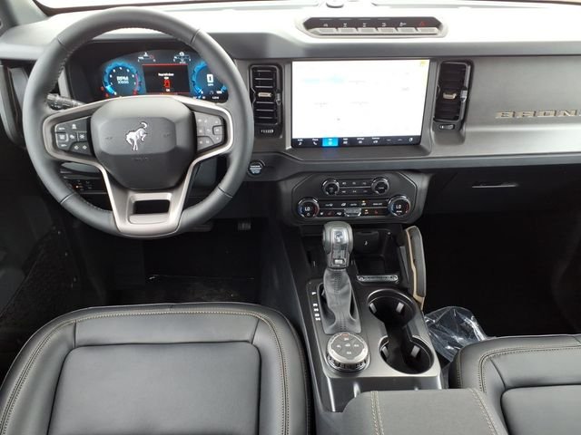New 2026 Avalanche Gray Ford Badlands® image 11