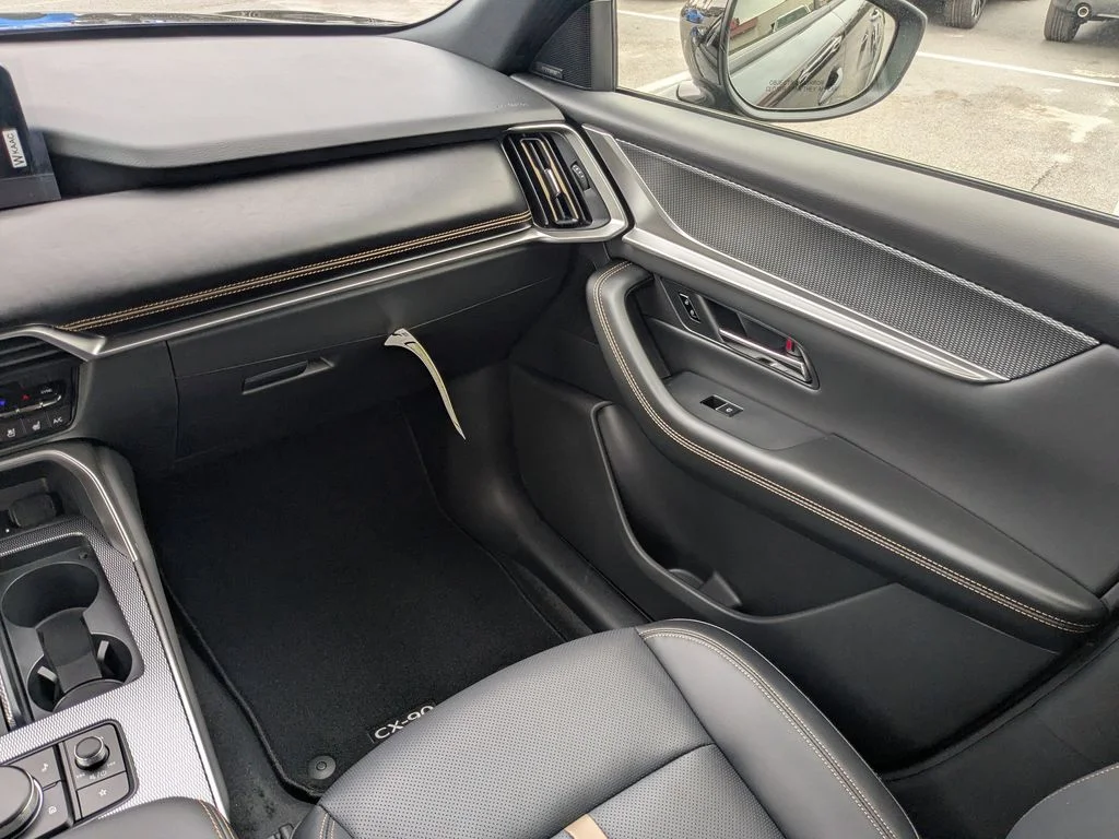 2026 Mazda CX-90 Premium Plus Package - Photo 21