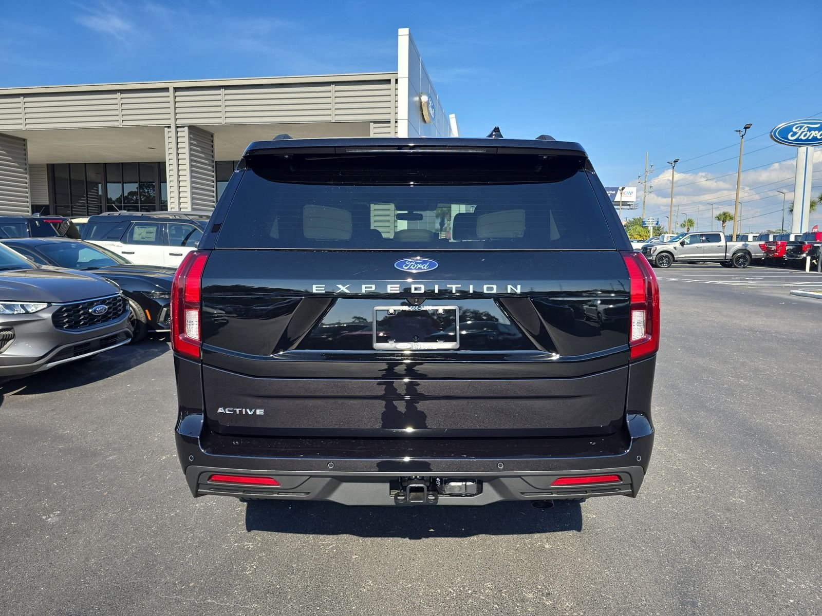 New 2025 Agate Black Metallic Ford Active image 5