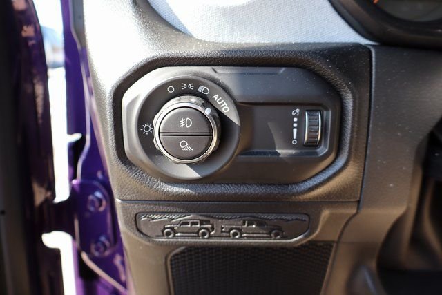 New 2026 Reign Jeep Sport S image 13