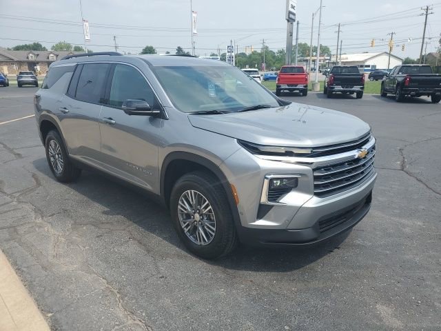 2025 Chevrolet Traverse LT - Photo 10