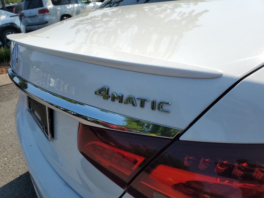 Used 2022 Polar White Mercedes-Benz E350 4MATIC® image 6