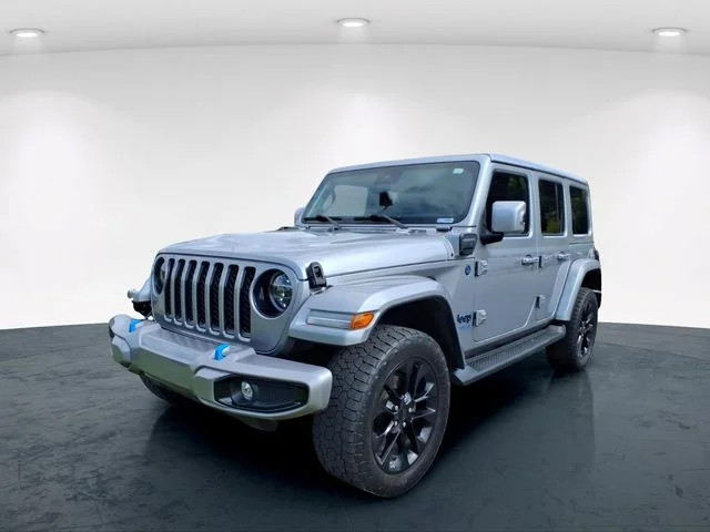 Used 2021 Silver Jeep Unlimited Sahara 4xe image 3