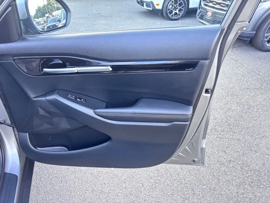 Used 2025 Gray Kia S image 23