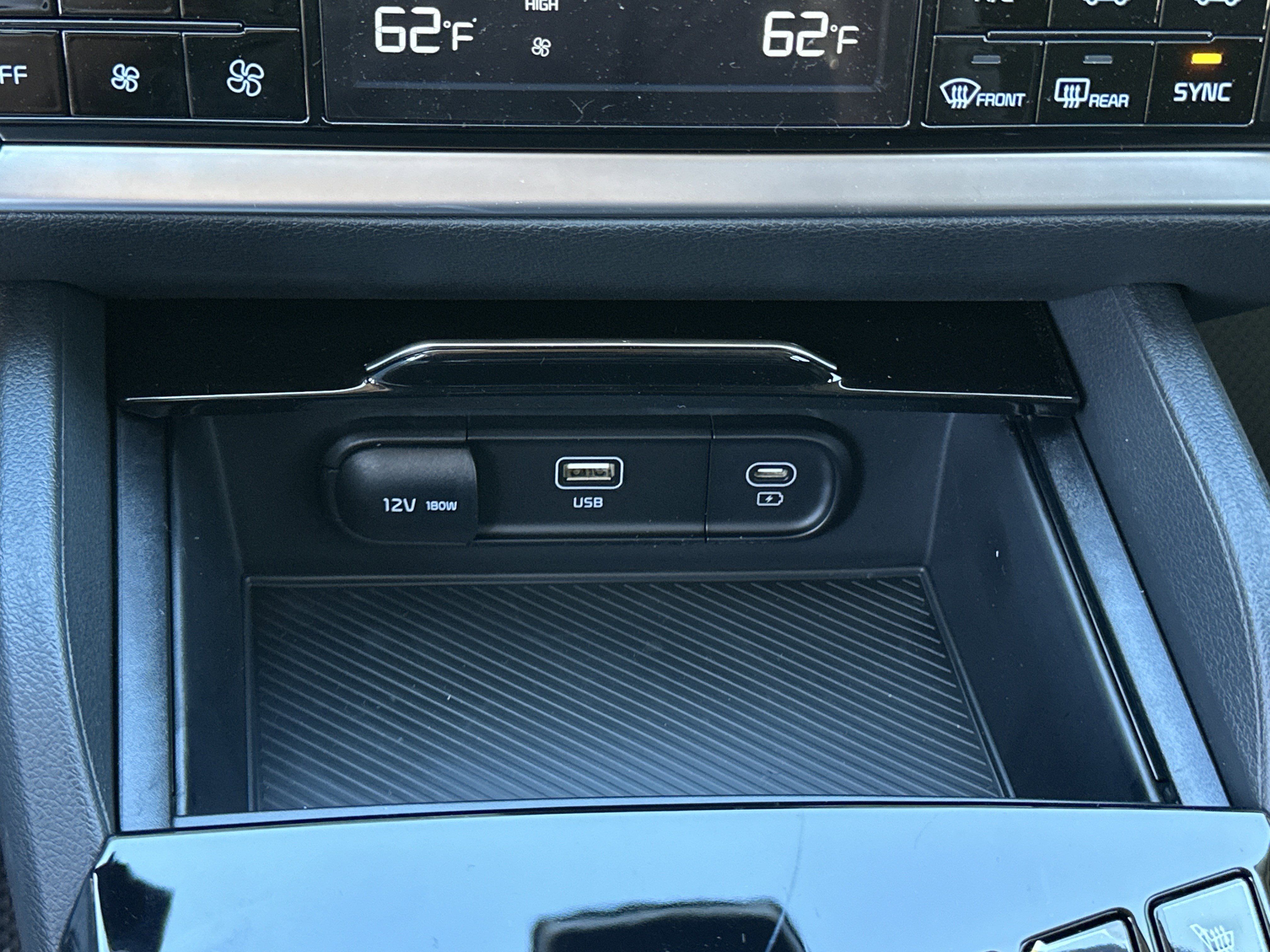 2025 Kia Sportage LX Hybrid - Photo 7