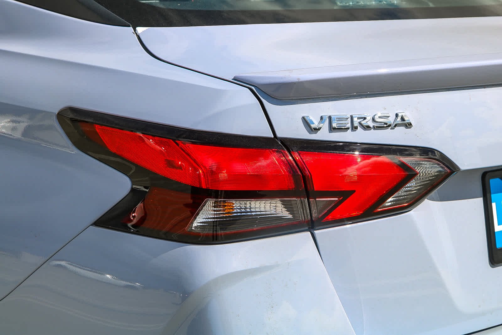 New 2025 Gray Sky Pearl Nissan SR image 9